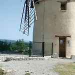 Maison De La *
