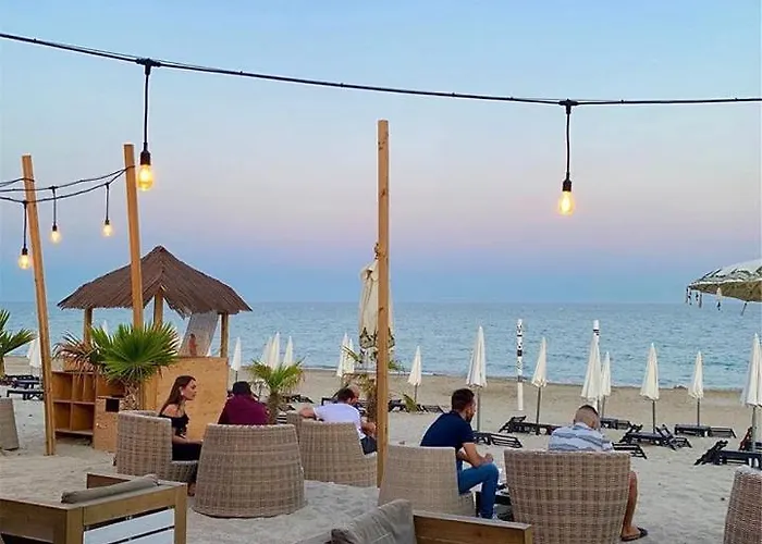 Maison De La Ле-Гро-дю-Руа